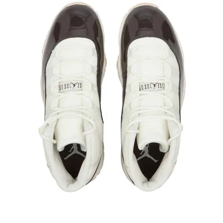 Air Jordan W 11 Retro sneakers, white/black